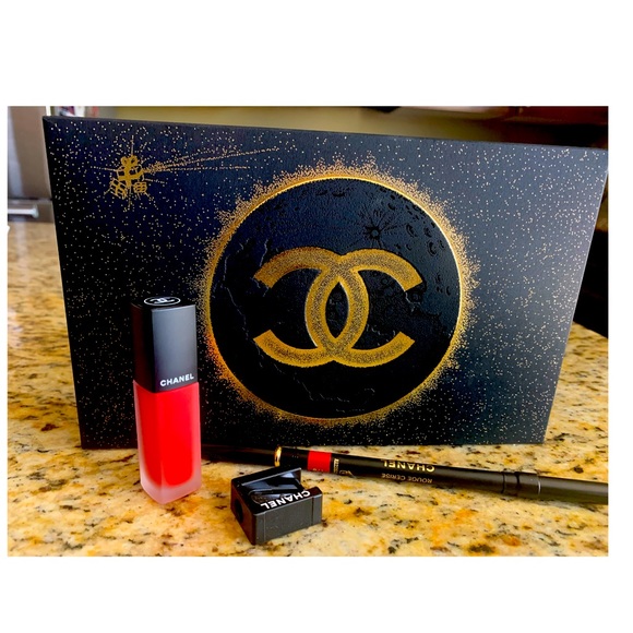 CHANEL Other - 💋:: NEW::  Chanel lip set!
